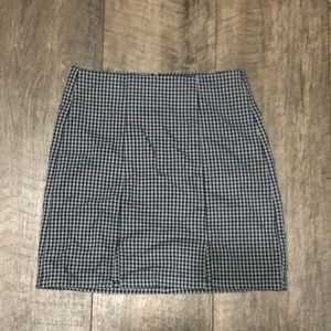 AERO plaid skirt